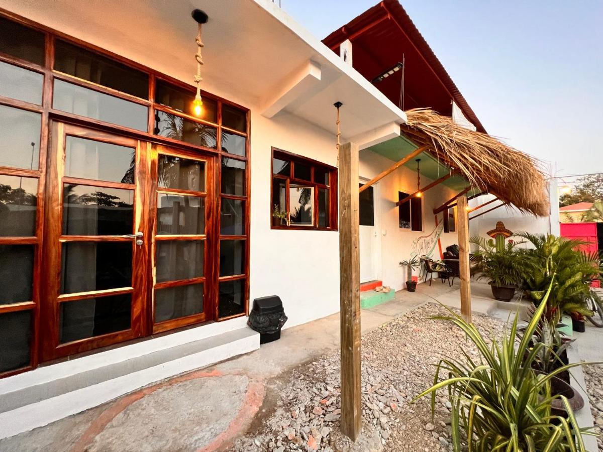 Casa kokoná Hotel Puerto Escondido  Kültér fotó